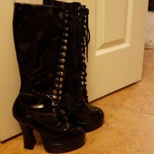 Size 7 tall black boots